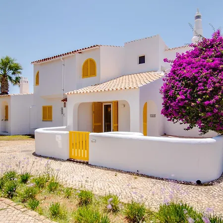 Villa Sunny 3bd Pool Ac Wi-fi Bbq Terrace Vilamoura