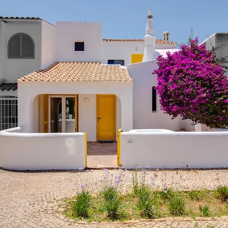 Sunny 3bd Pool Ac Wi-fi Bbq Terrace Villa