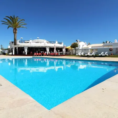 Sunny 3bd Pool Ac Wi-fi Bbq Terrace